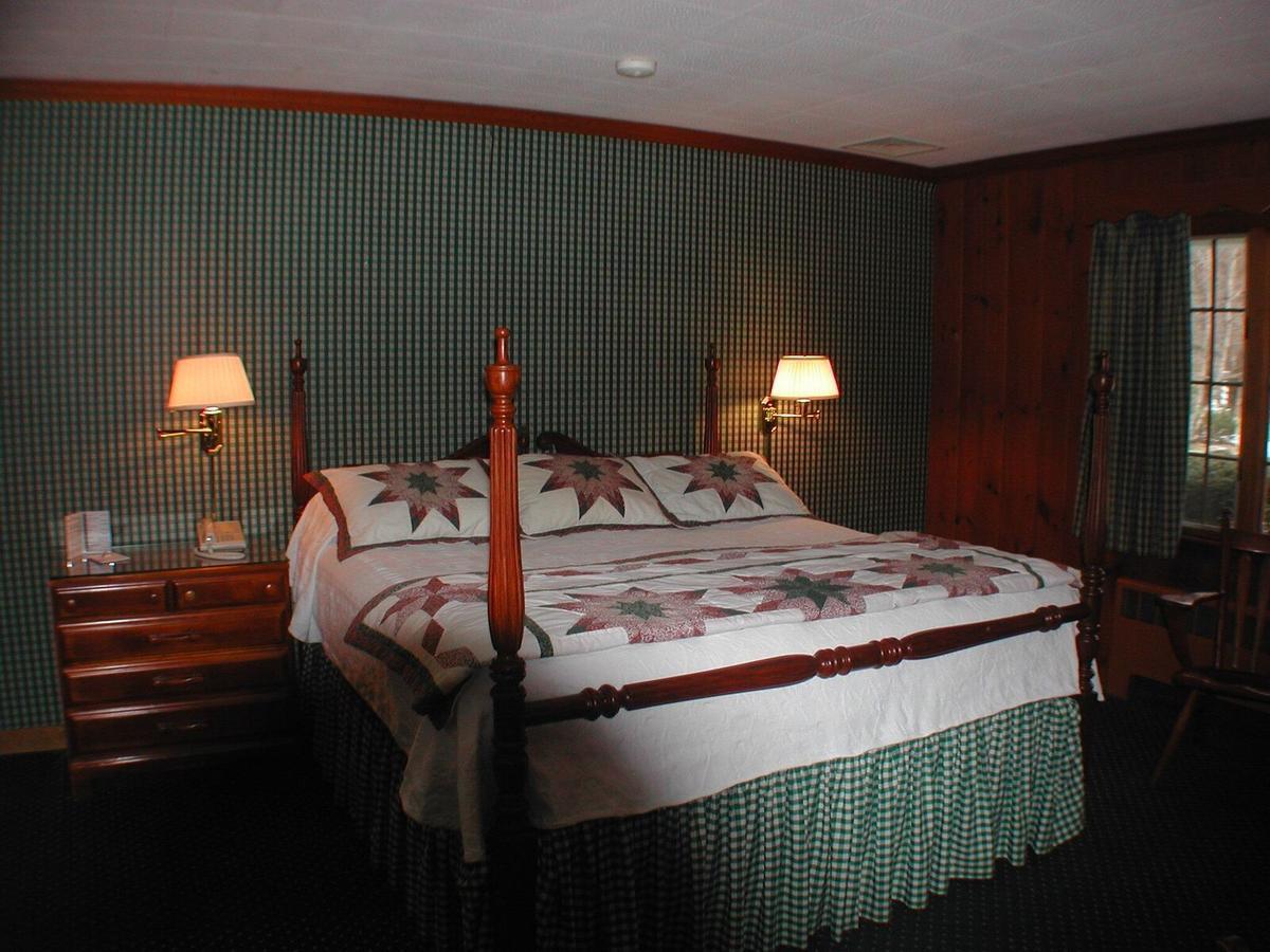 The 1896 House Country Inn - Brookside & Pondside 威廉斯敦 外观 照片
