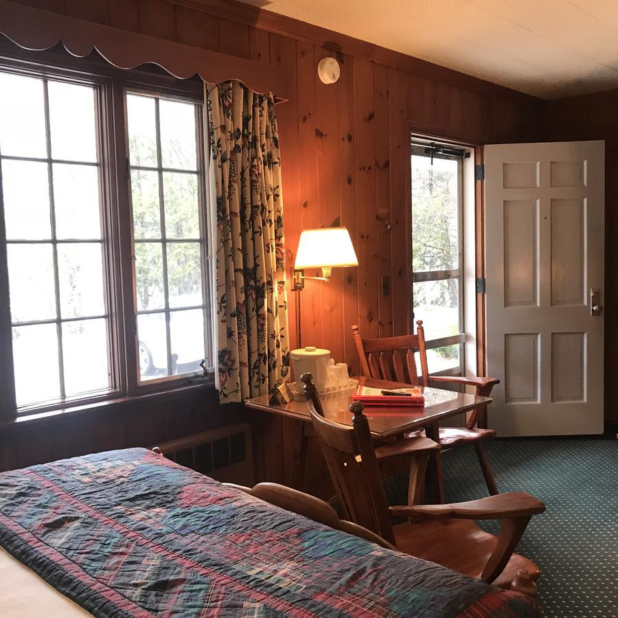 The 1896 House Country Inn - Brookside & Pondside 威廉斯敦 外观 照片